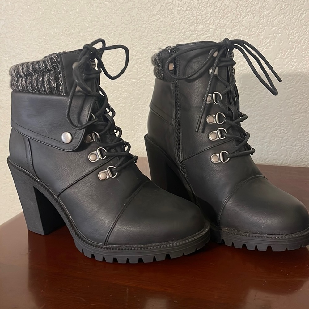 Women’s Booties